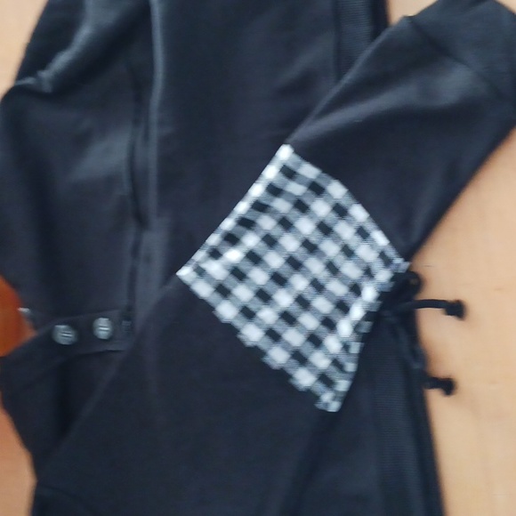 Sweatshirt - Picture 4 of 6